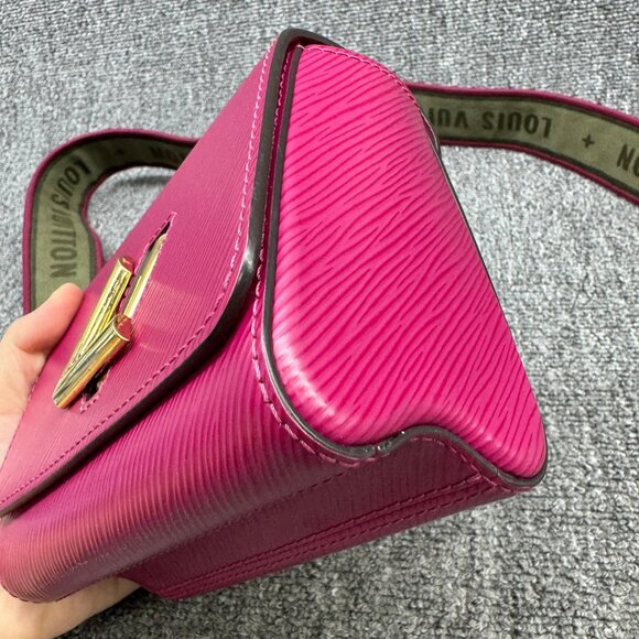 Louis Vuitton Twist Leather Shoulder Bag fbcco1750-102125 - Picture 8 of 16